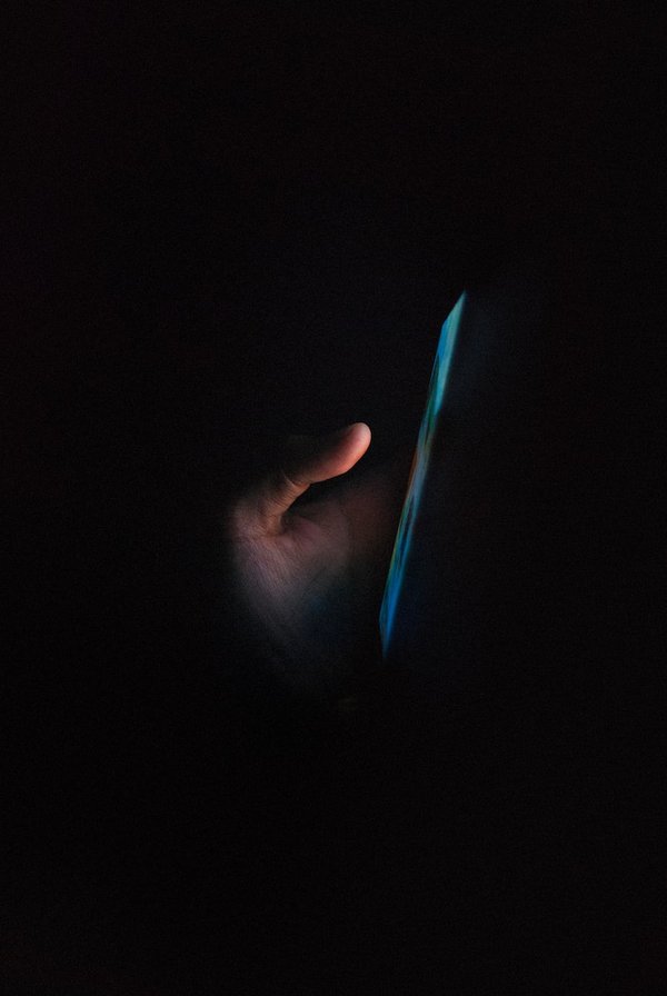 Quelles sont les méthodes pour récupérer des photos supprimées accidentellement sur un smartphone ?